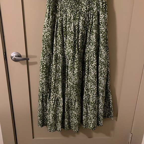 Abercrombie and Fitch green dress - Picture 4 of 7